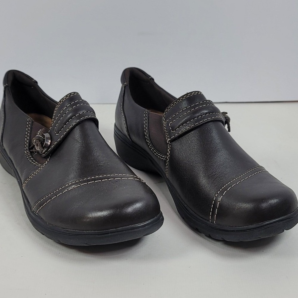 Clarks Collection Womens Brown‎ Leather Loafers Button Slip On Shoes Size 8 M